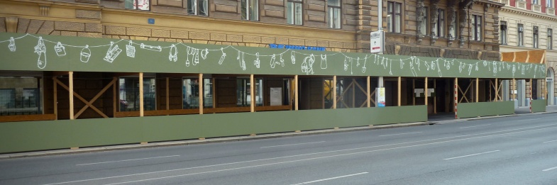 Part of our longest Illustration so far (40+ meters). It goes around the corner into another street.